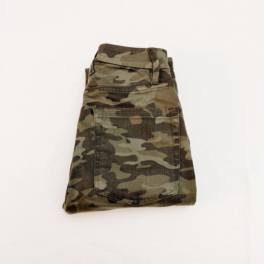 Good American Good Waist Camoflauge Army Print Pants Size 2